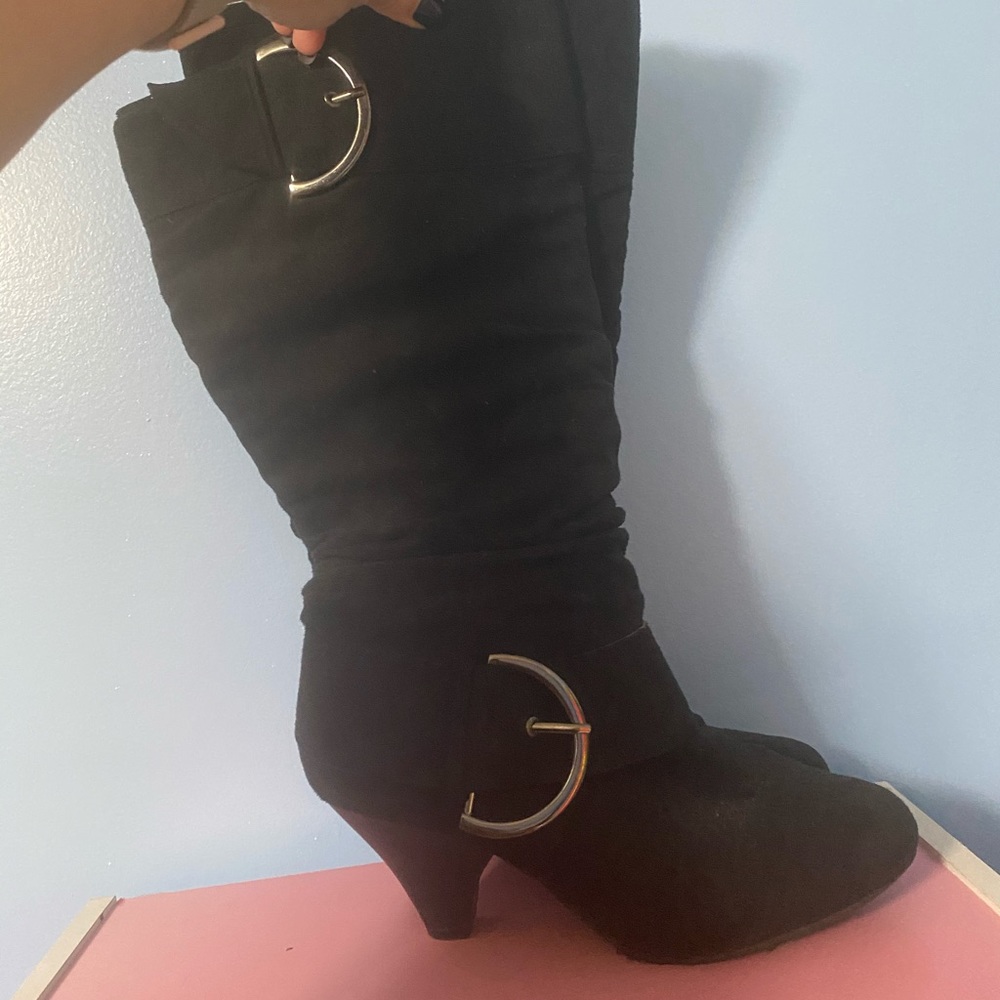 Black boots